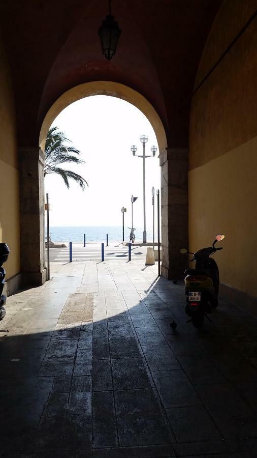 Apartment In Nice With Swimming Pool エクステリア 写真